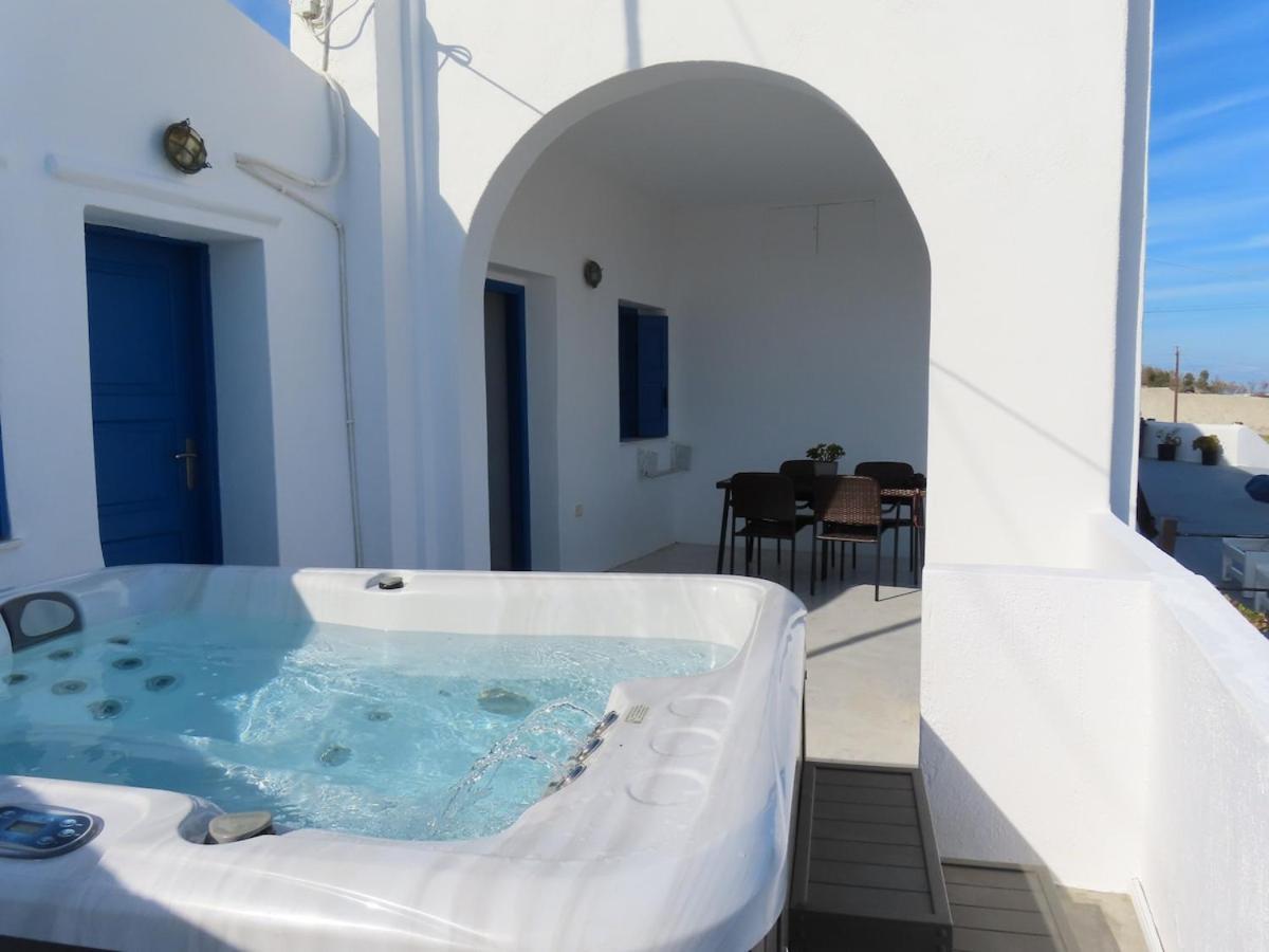 Villa Solasta #1 With Jacuzzi In Santorini Akrotiri  Exterior photo